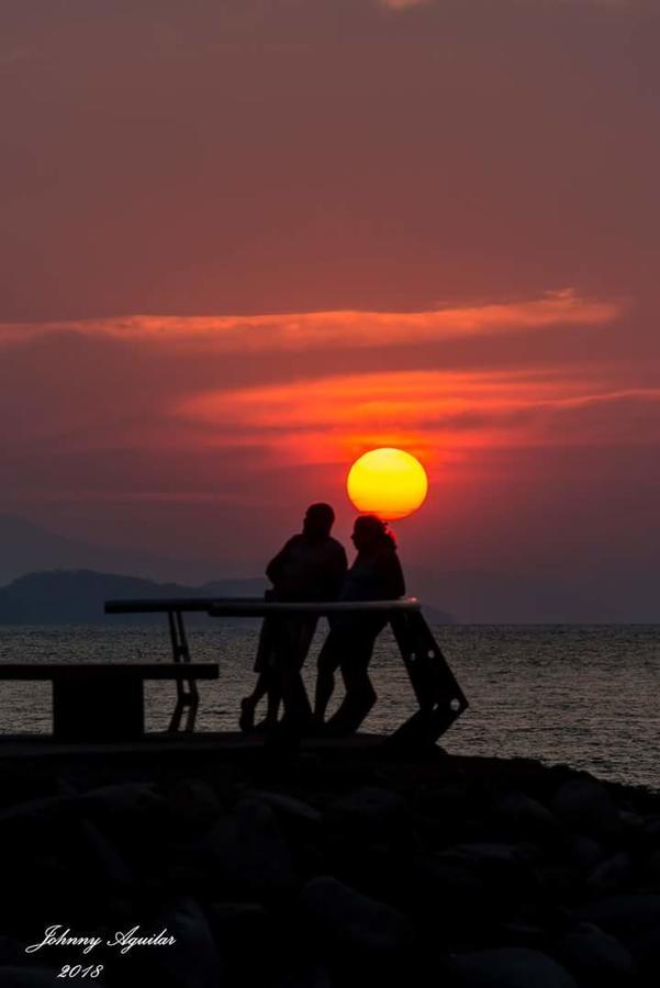 Atardecer Porteno Пунтаренас Екстериор снимка